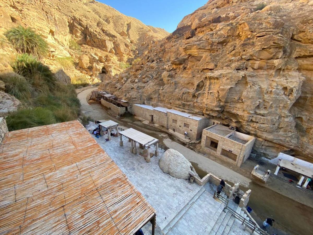 Afra Hot Springs Chalets At-Tafilah Eksteriør bilde