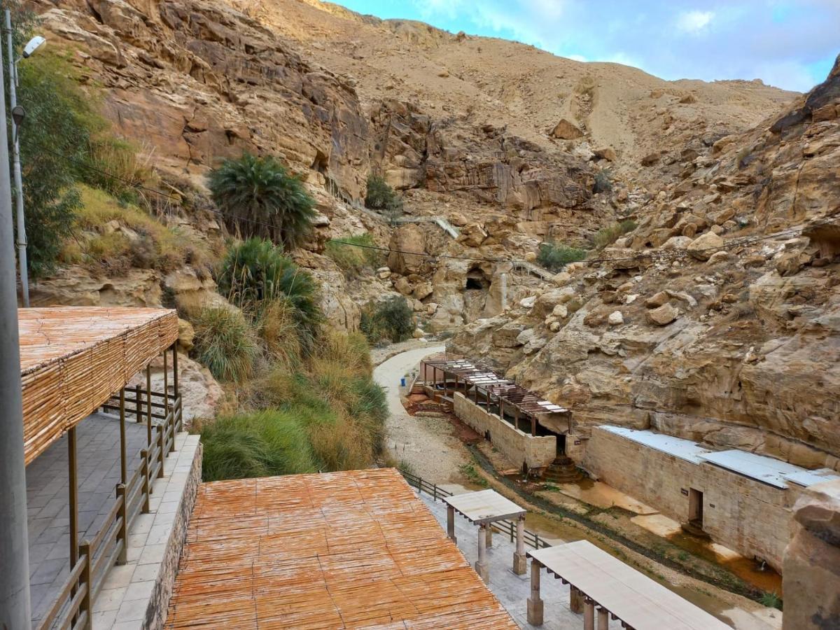 Afra Hot Springs Chalets At-Tafilah Eksteriør bilde