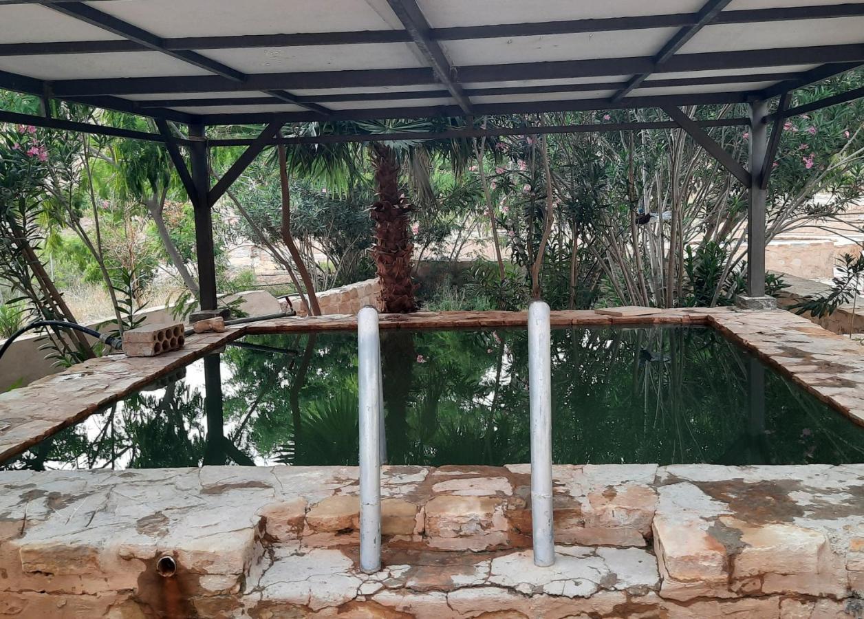 Afra Hot Springs Chalets At-Tafilah Eksteriør bilde