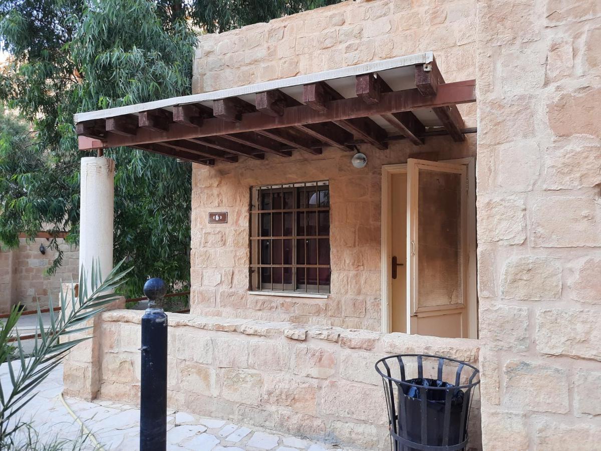 Afra Hot Springs Chalets At-Tafilah Eksteriør bilde